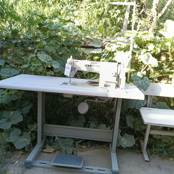 Продам Швейную машыну