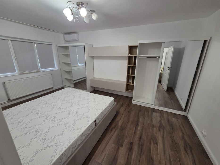 Proprietar – Închiriez apartament 1 cameră decomandat, zonă centrală (Sf. Lazăr, Palas)
