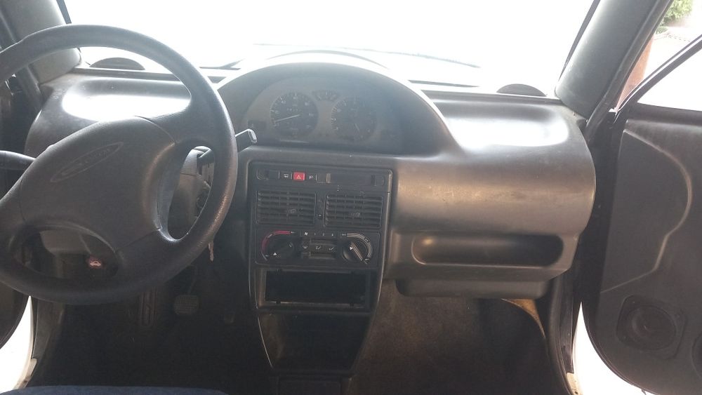 Dezmembrez grecav