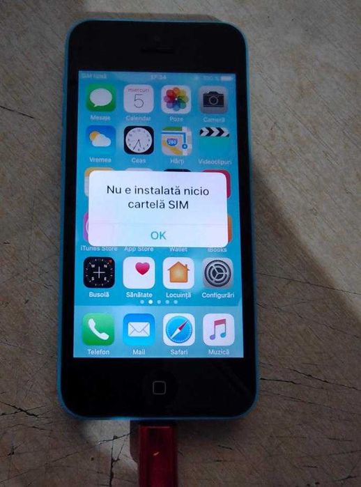 Vand iPhone 5c 16GB albastru