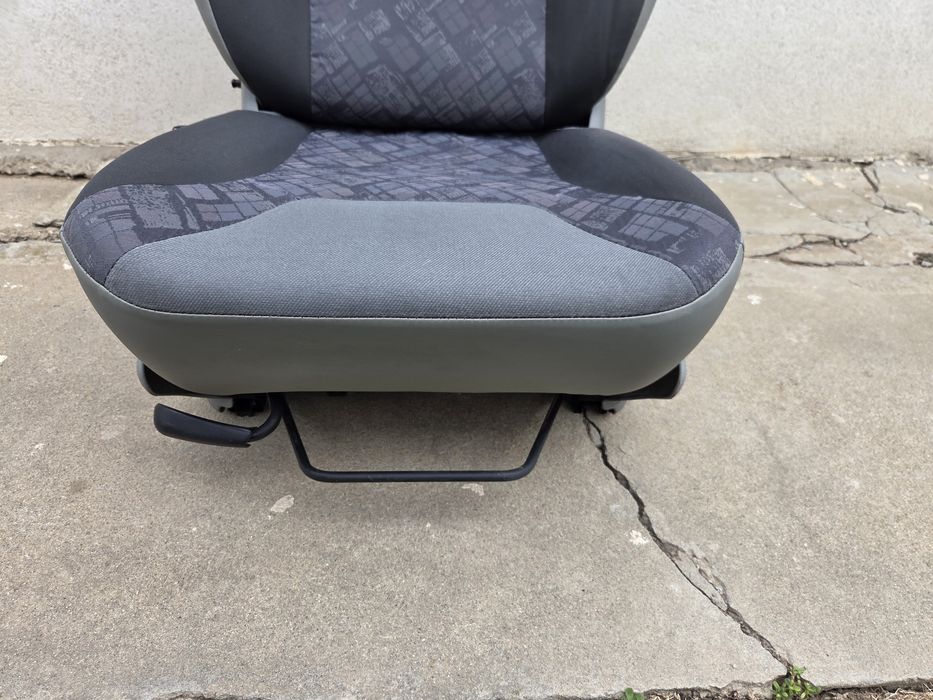 Scaun șofer renault trafic opel vivaro