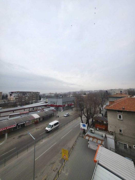 Продава се Тристаен апартамент в Пловдив, Остромила - 71 кв.м за 697 €/кв.м - Снимка #12