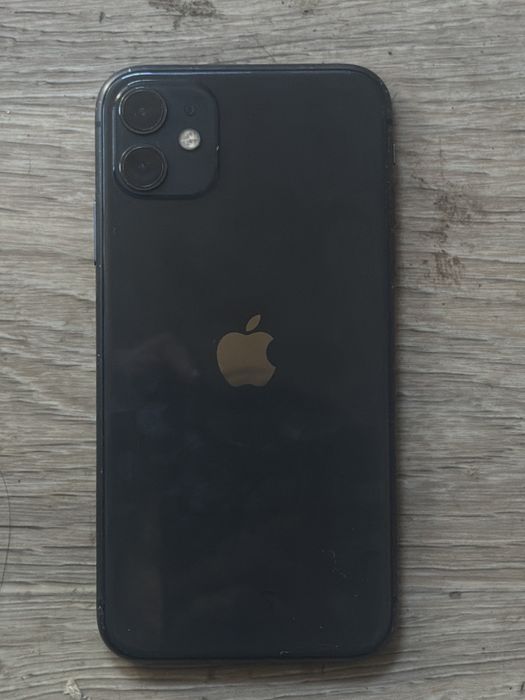 Продаю iPhone 11 128гб