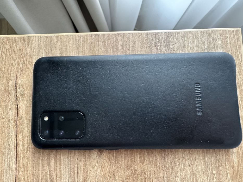 Telefon Samsung Galaxy S20 Plus 5G Black cu husa din piele