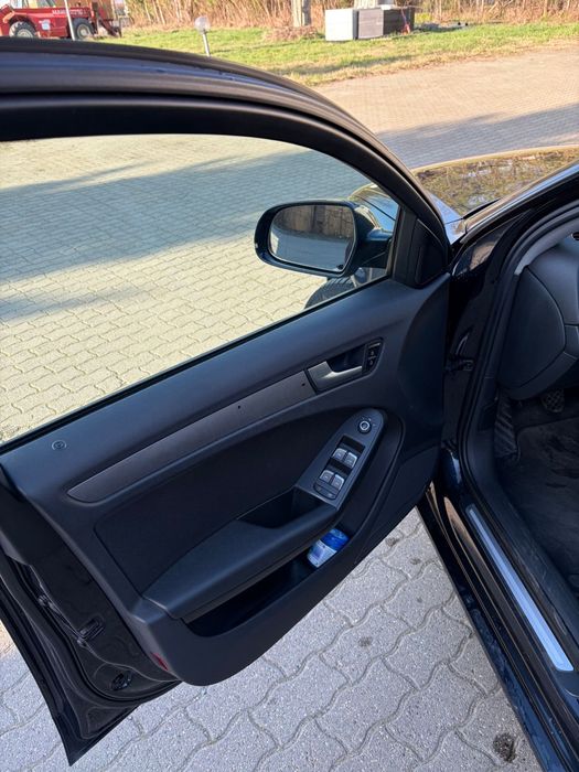 Vand Audi A4 an 2013 2.0Tdi  143CP