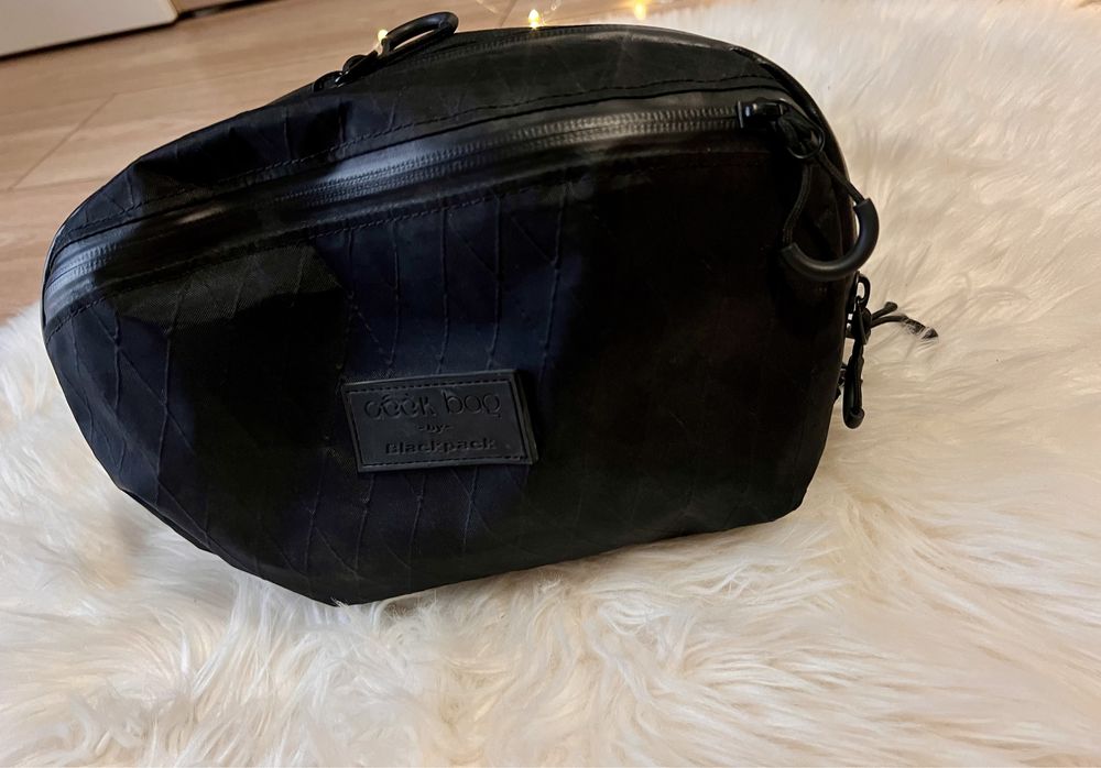 Geanta cu banane pentru barbati Geek bag black pack