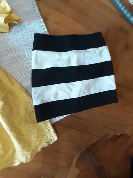 Rochie  și fustă Zara mărime XS