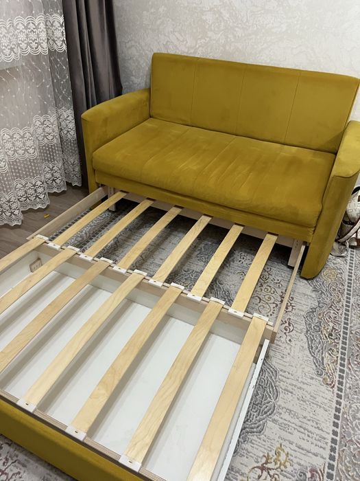 Продаю мини диванчик для ребенка