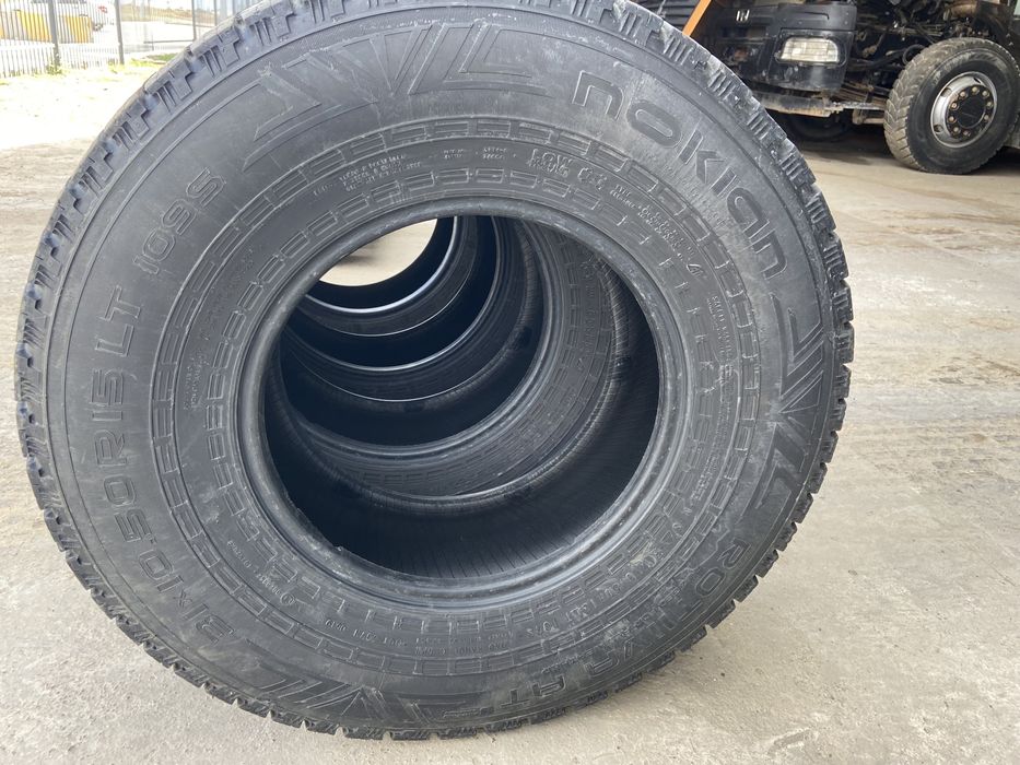 Продам резину 31*10.50 R15