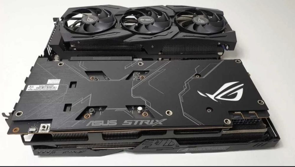 Amd Radeon 5700 xt 8 gb asus srtix