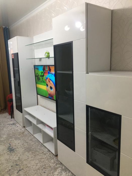 Продам стенку 140тыс