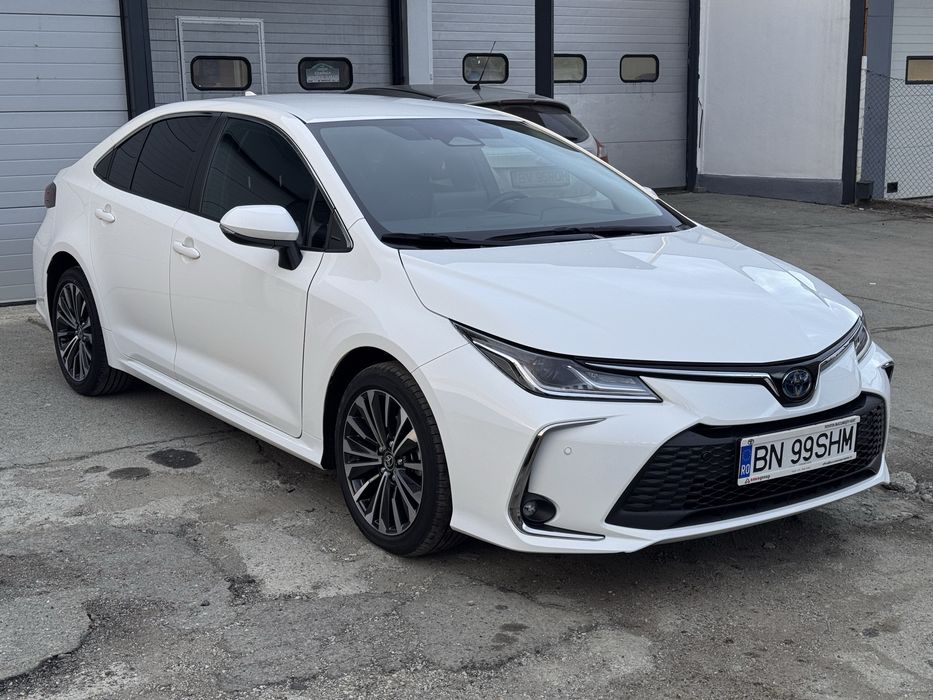 Toyota Corolla 1.8hybrid 140cp 2025 avariat si reparat