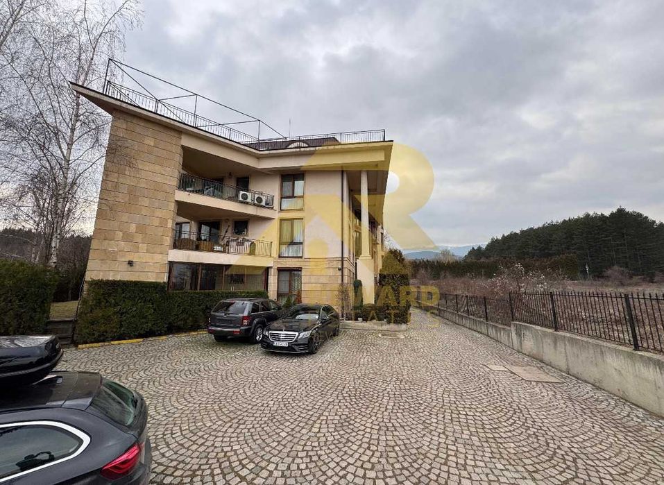 Продава се Тристаен апартамент в София, м-т Детски град - 150 кв.м за 2534 €/кв.м - Снимка #11