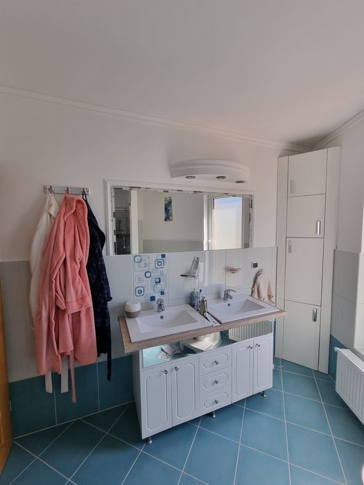 Vand casa zona bunloc    Fara agentie  Direct Proprietar
