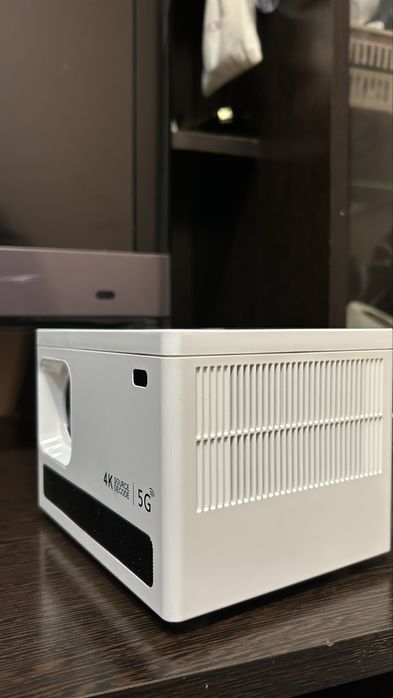 Проектор поддерживает вай фай