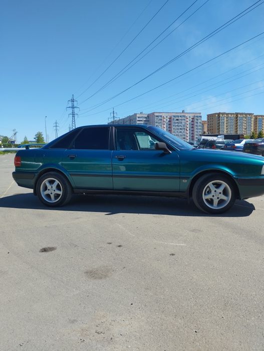 Продам Ауди 80 В4.