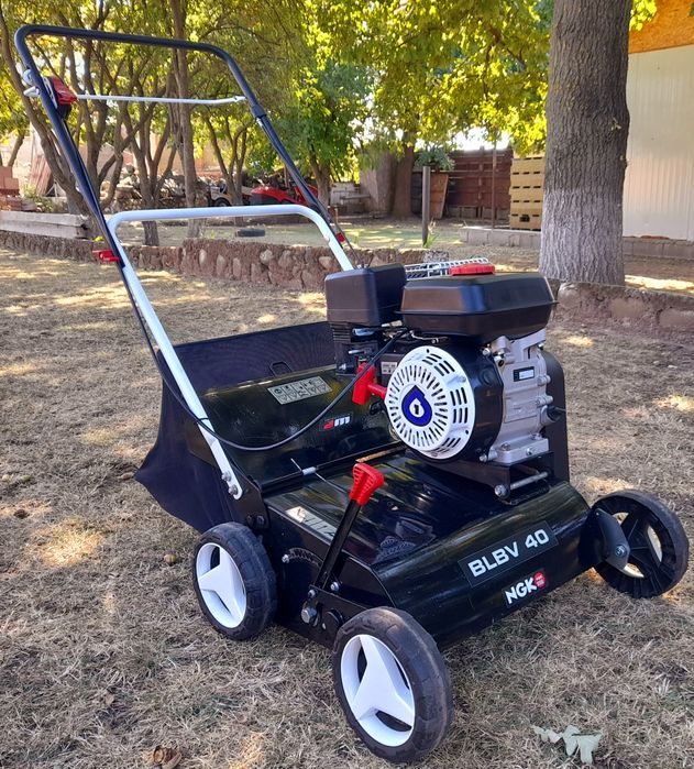 Scarificator Gazon EINHELL BLACK LINE 40CM 3HP 4T Putine Ore!