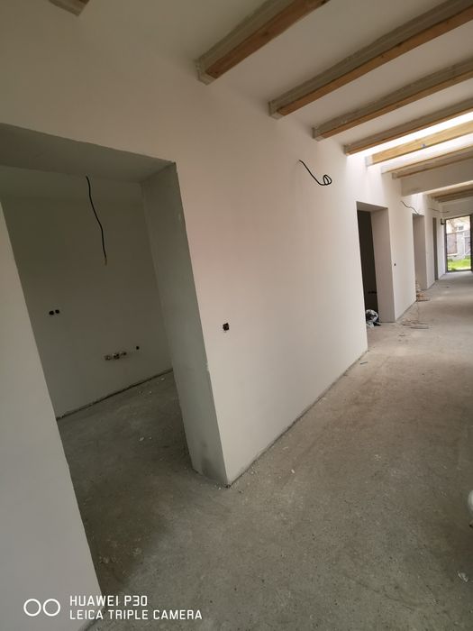 Casa noua.  In rate, fara dobanda (prin contract notarial) sau orice alta varianta de finanțare bancara  preferați.