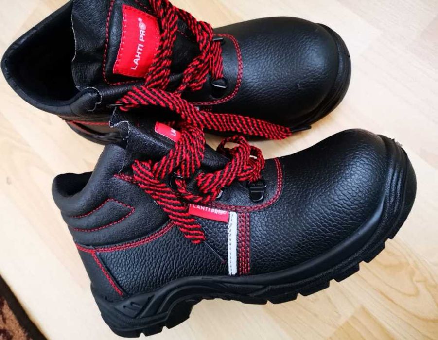 Pantofi de protecție mărimea 39