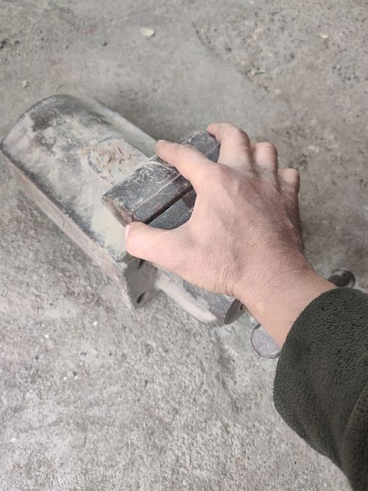 Продам советские тиски