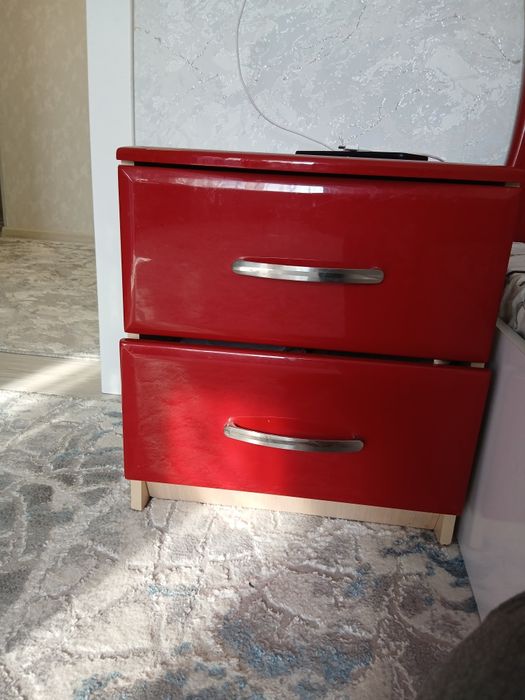 Chestr kravat tumbochka