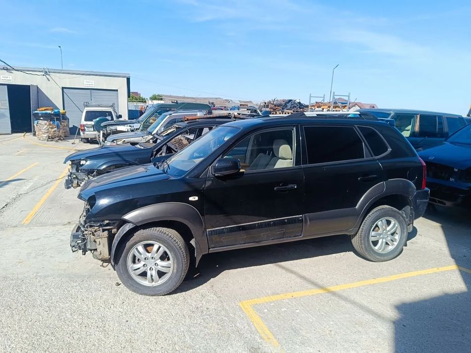Dezmembrez Hyundai Tucson 2.0d d4ea și 2.0 benzina