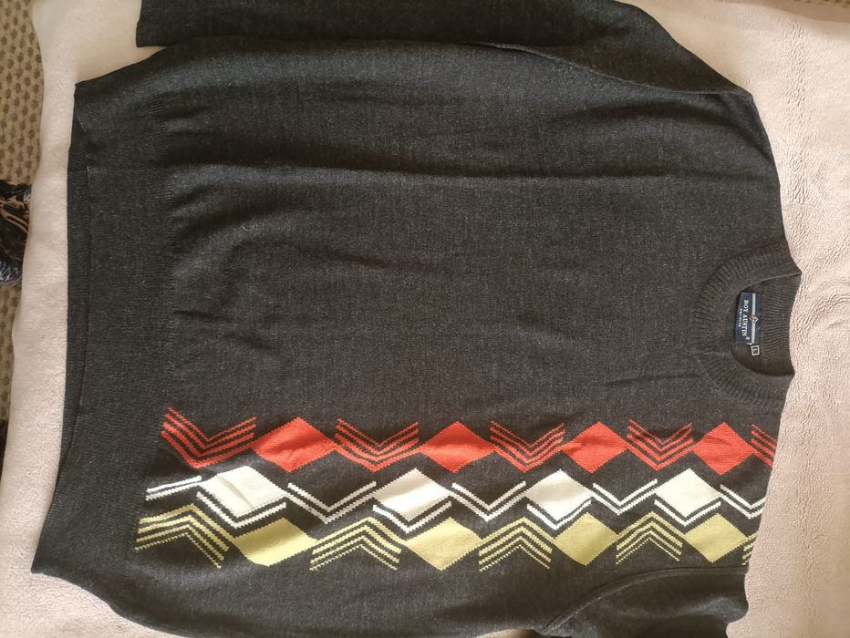 Пуловер мужской размер L