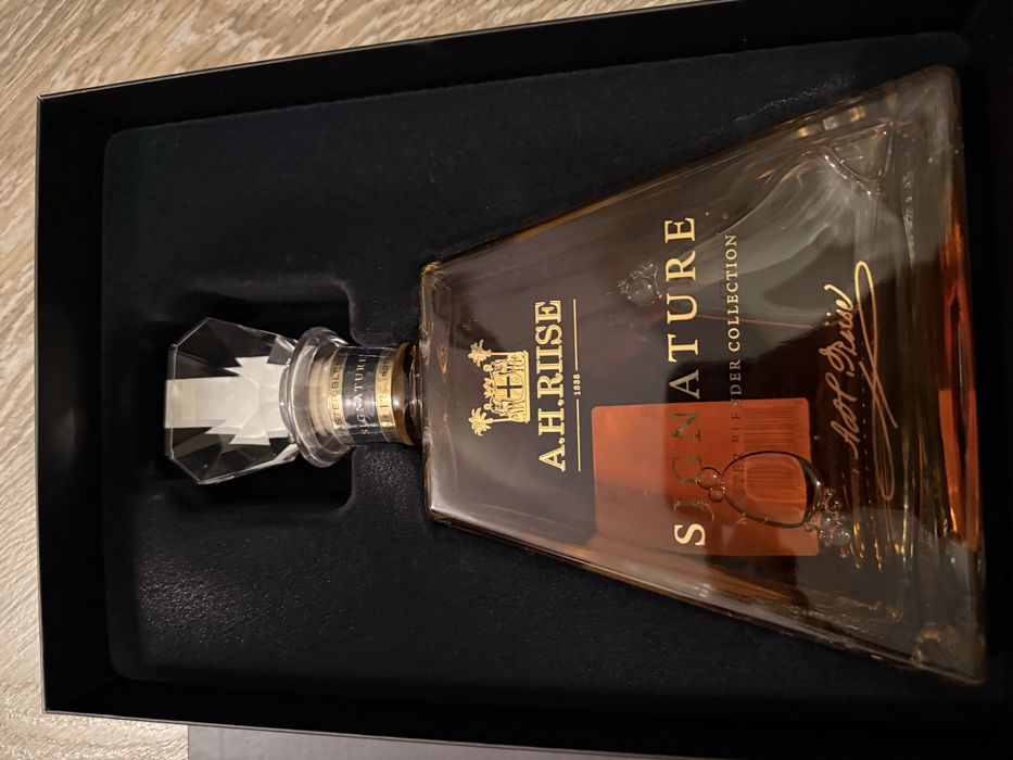 Rom ultra-premium A.H. Riise Signature Master Blender Collection