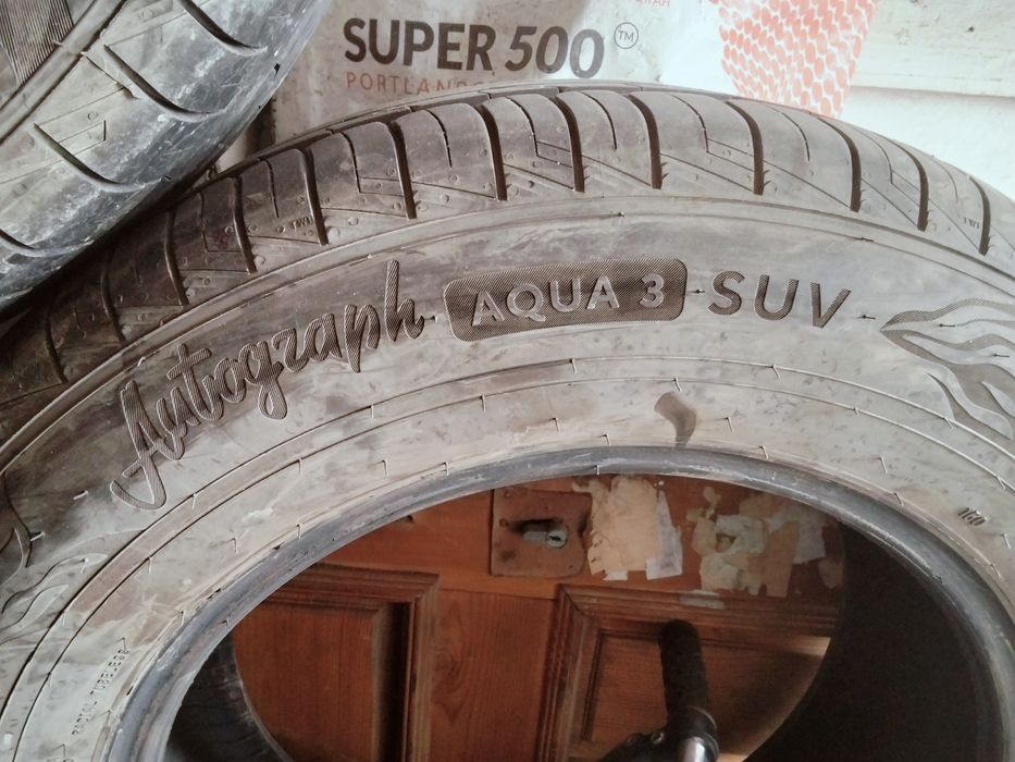Продам шины 100000 тнг.