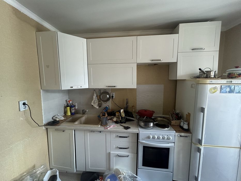 Продам кухонную гарнитуру