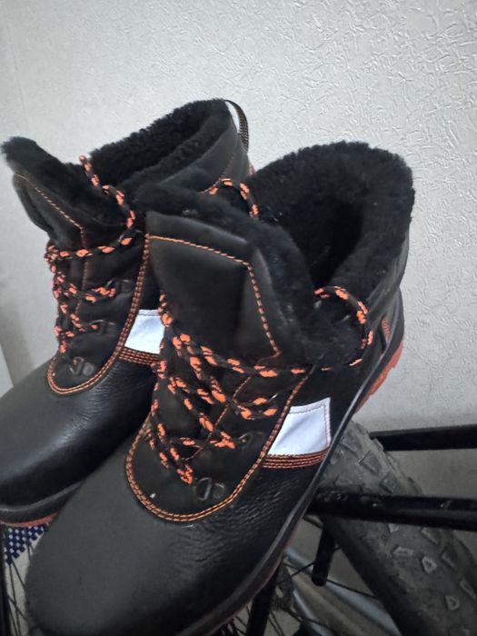Спецботинка зимний