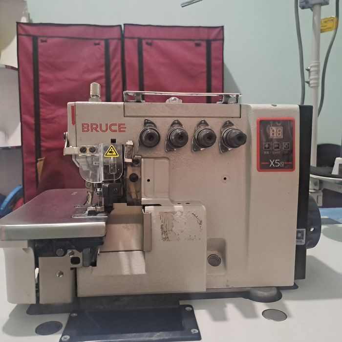 Tkuv mashinasi BRUCE