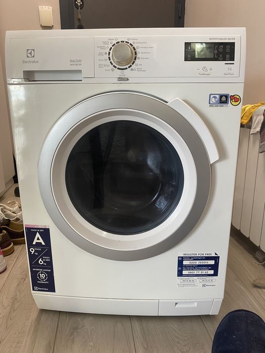 Пералня със сушилня Electrolux