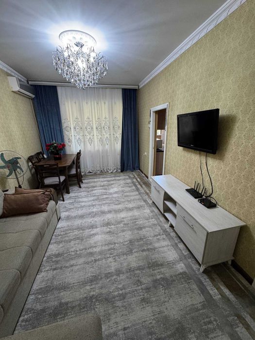 Продается 3-комнатная квартира, Юнусабад 13 квартал, 2 этаж, не торец