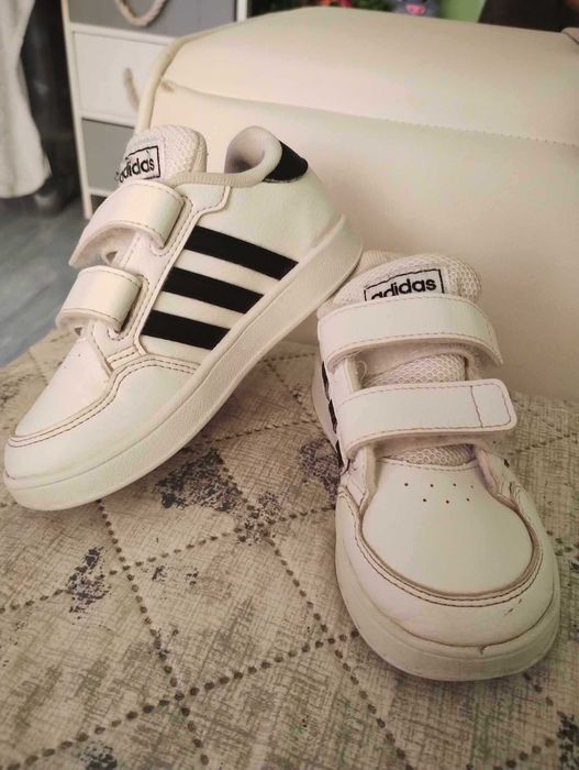 Детски маратонки Адидас