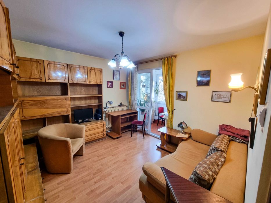Inchiriez Apartament 3 camere Brancoveanu - Et 2, 70mp, disp imediat
