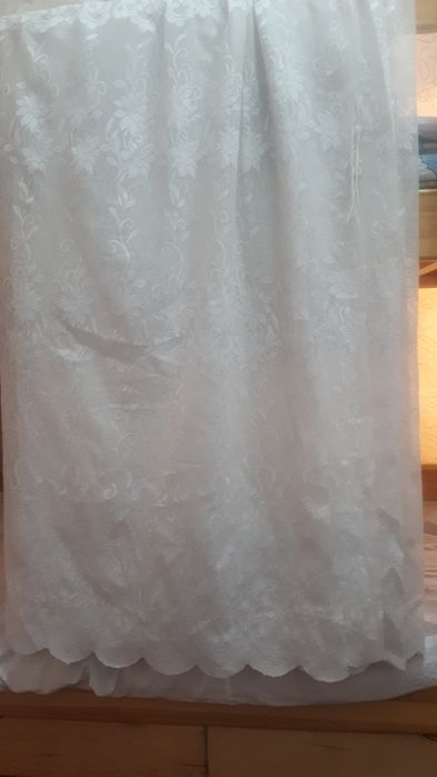 Занавеска (тюль). 2 отреза.