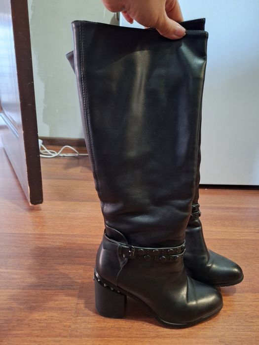 Красивые Кожаные сапоги