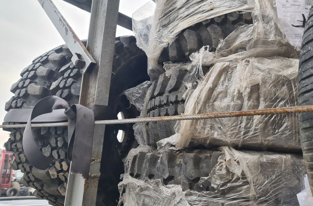 Vând set roti 70/15 simex 5 bucăți aproape noi