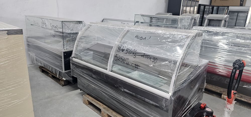 Хладилна витрина 200х90