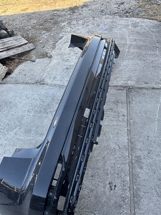 задна брона за Audi q8/sq8 4M8807511