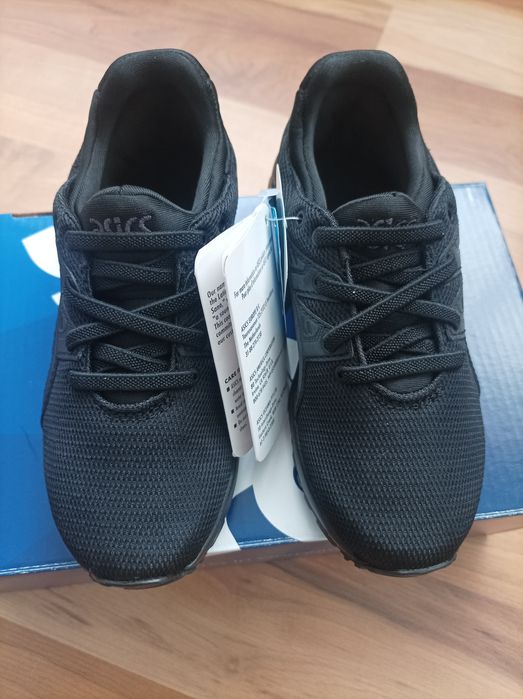 2бр ASICS GEL нови оригинални маратонки
