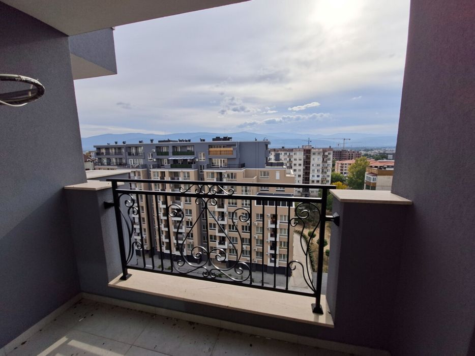 Продава се Двустаен апартамент в Пловдив, Южен - 72 кв.м за 1488 €/кв.м - Снимка #6