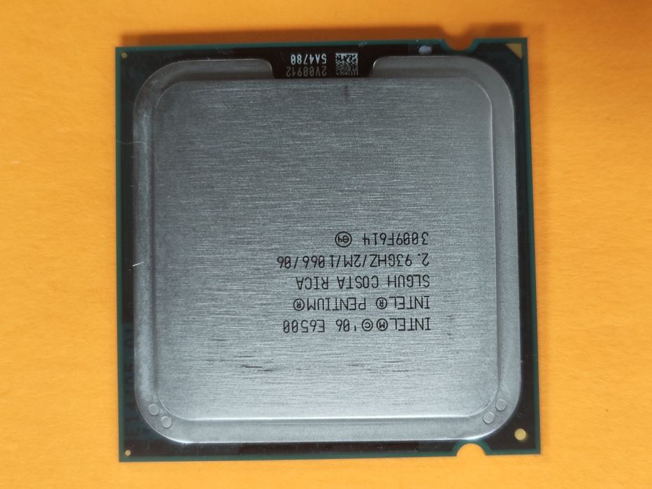 Procesor Intel E 6500