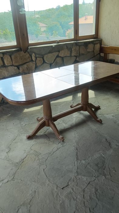 Масивна дървена маса с р-р 180/90см.