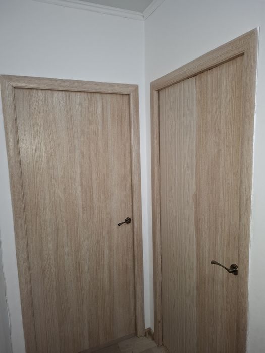 Продам двери 70-80 на 2 м