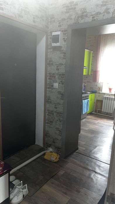 Продам 3-х комнатную квартиру в центре.