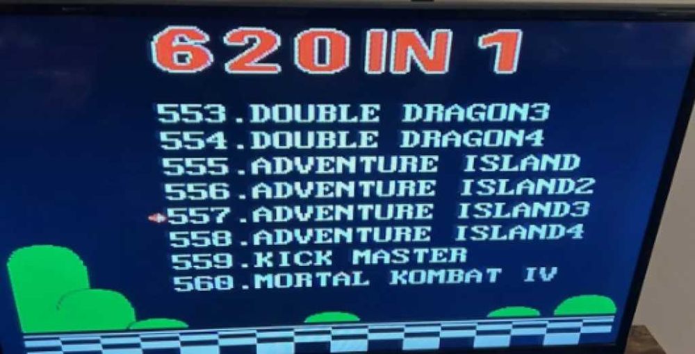 Телевизионна игра с 620 вградени класически игри