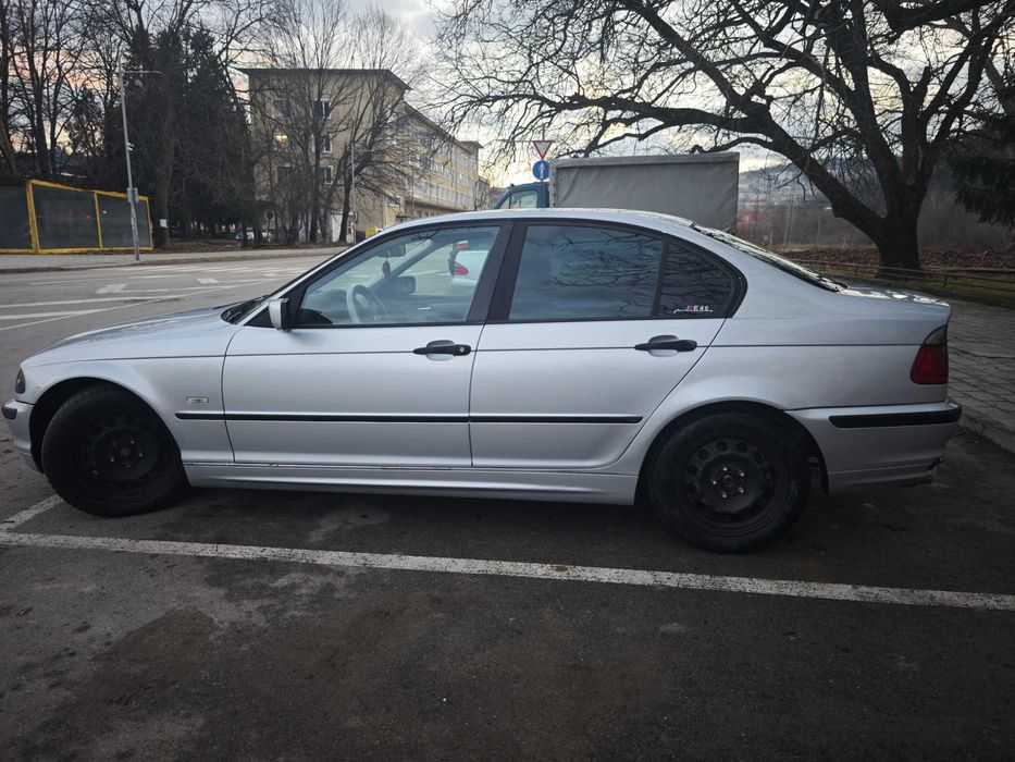 Продавам БМВ е 46 1.8 бензин