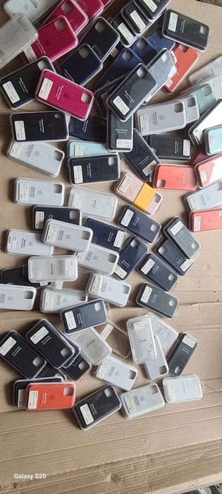 Huse originale iphone 11 pro , max etc.